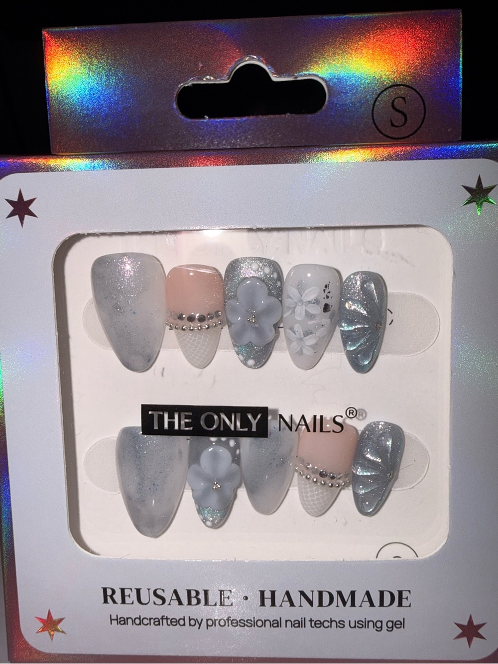 The Only Nails Blue, Silver & White Floral Reusable Press-On Set